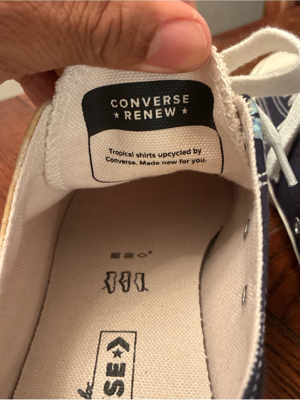 Converse Chuck Taylor All Stars Shoes Men’s 8/Women’s 10 Low 70 Renew Tropical - Picture 9 of 15